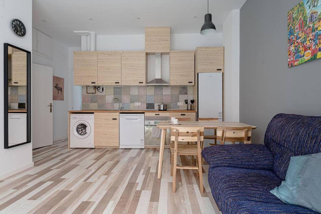 Lovely 2-Bed Flat In Tetuan By Sharingco. Madrid Eksteriør billede